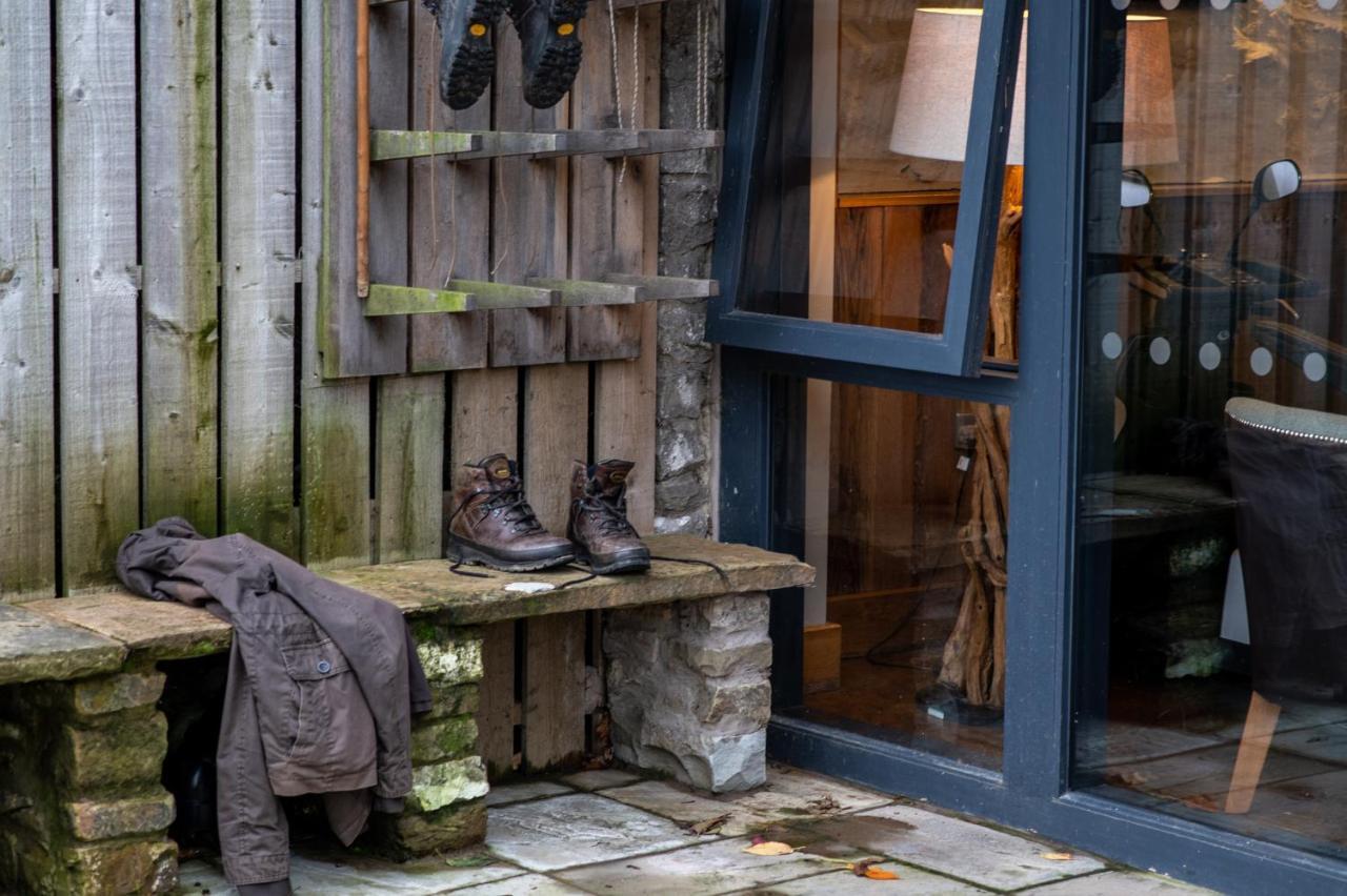 The Lister Arms Hotel Malham Exterior photo