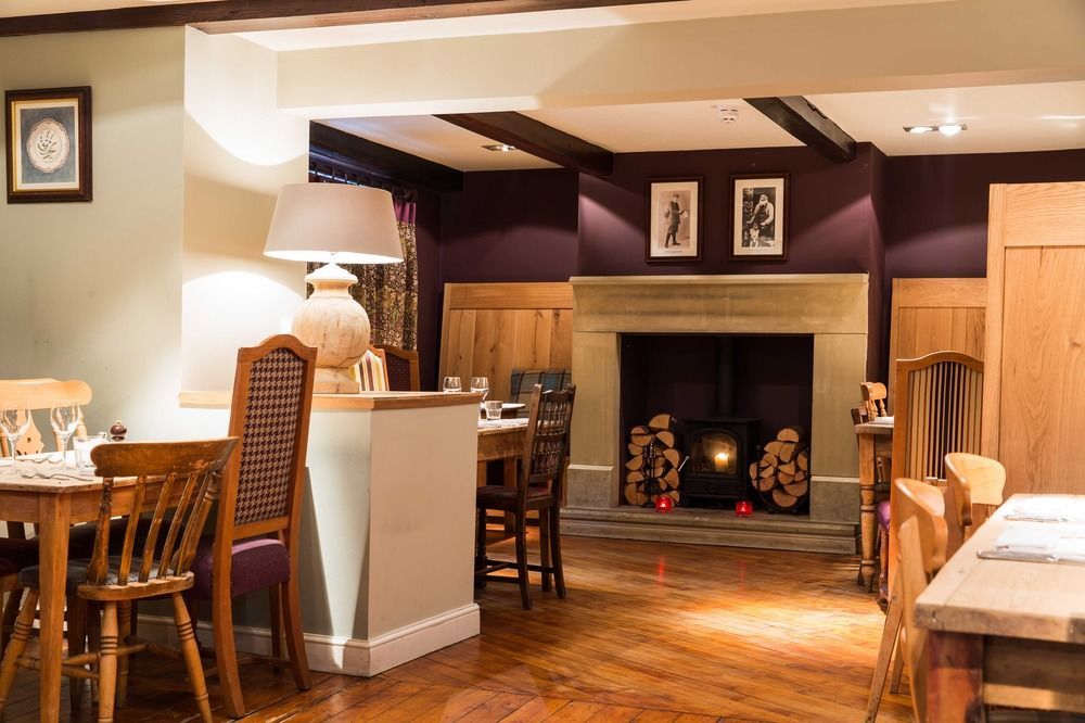The Lister Arms Hotel Malham Exterior photo