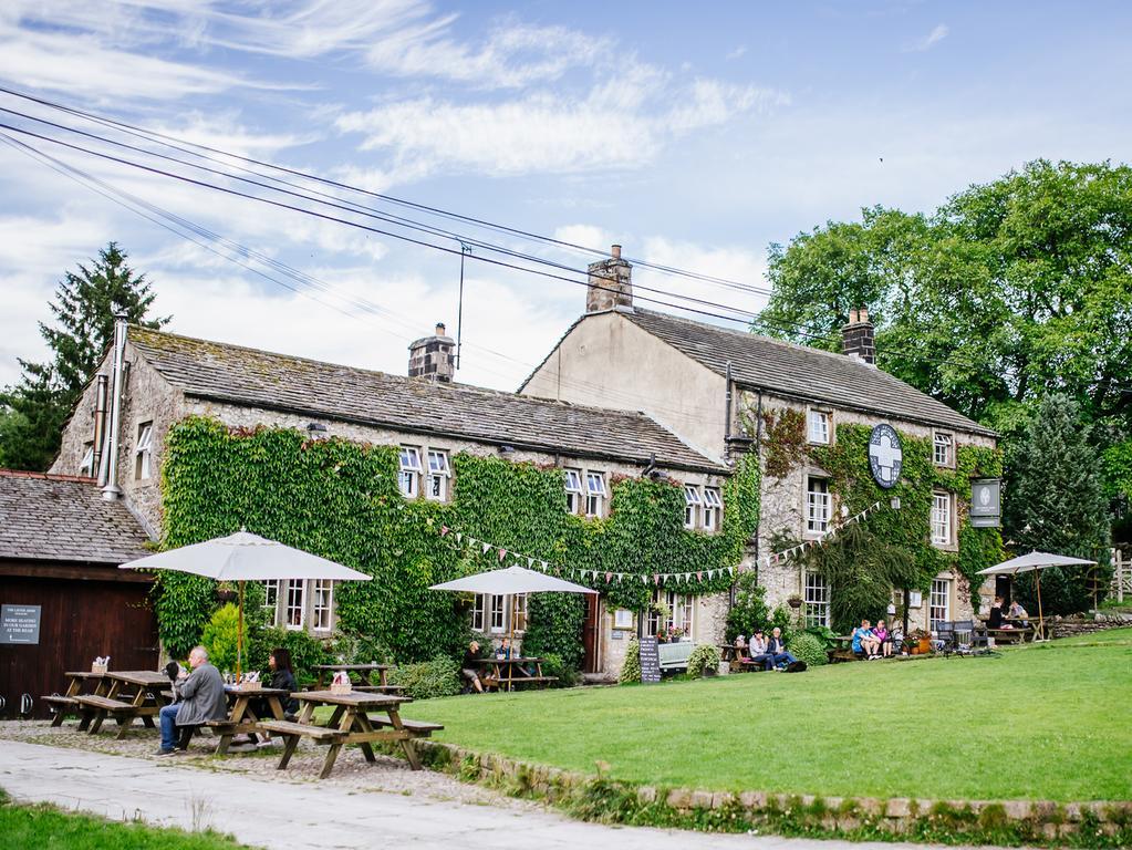 The Lister Arms Hotel Malham Exterior photo